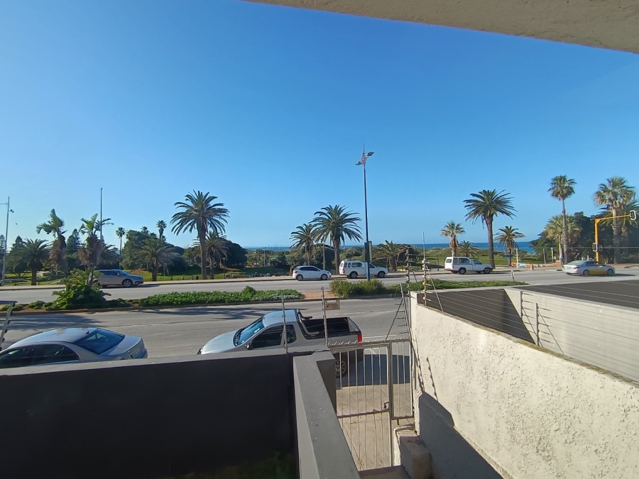 2 Bedroom Property for Sale in Humewood Eastern Cape
